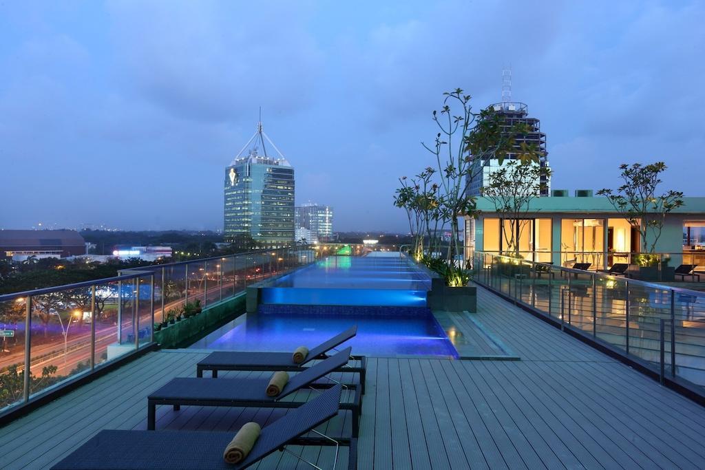 Santika Premiere Bintaro Otel Serpong Dış mekan fotoğraf