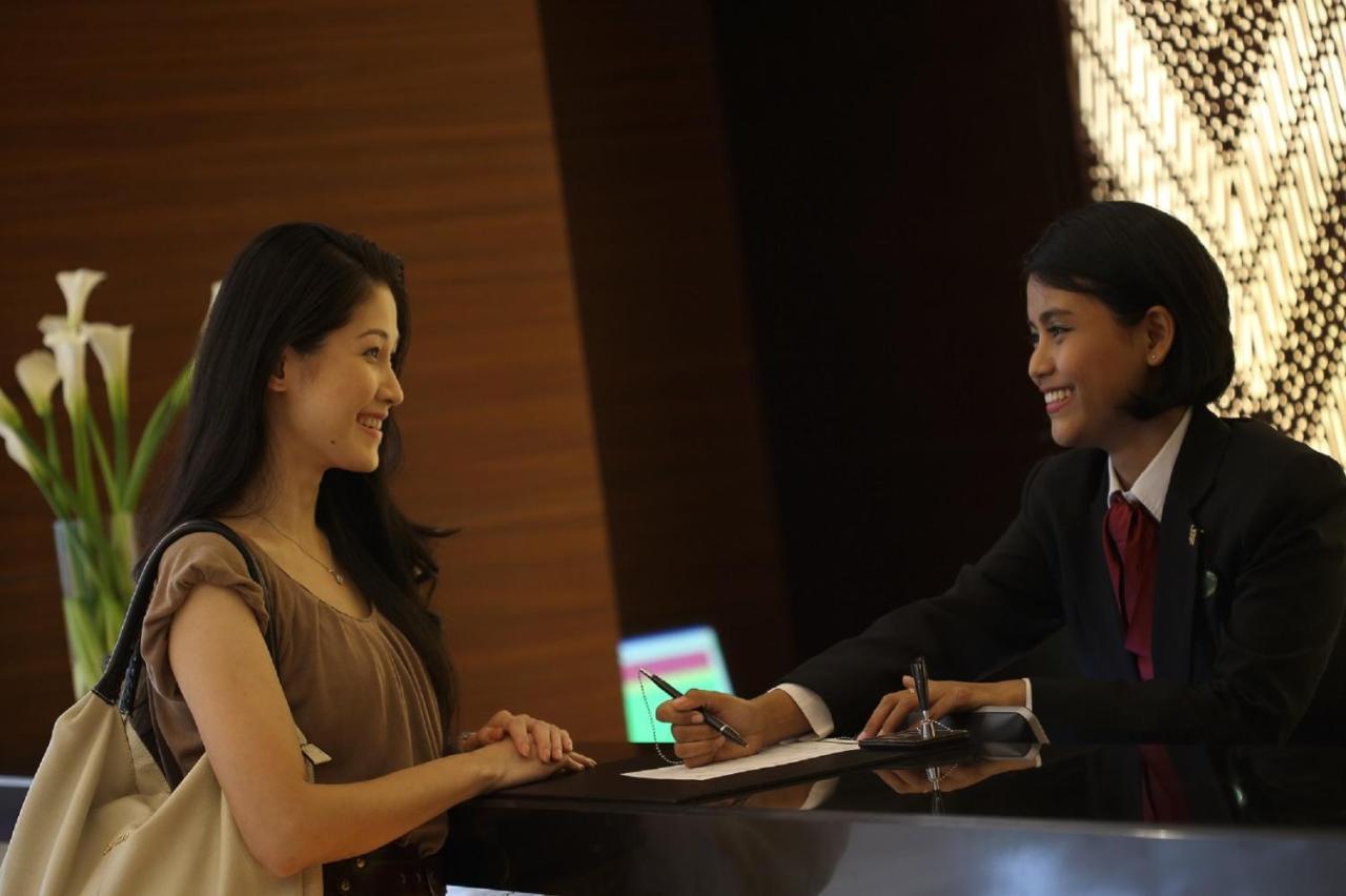 Santika Premiere Bintaro Otel Serpong Dış mekan fotoğraf
