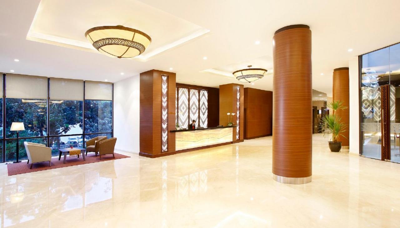 Santika Premiere Bintaro Otel Serpong Dış mekan fotoğraf