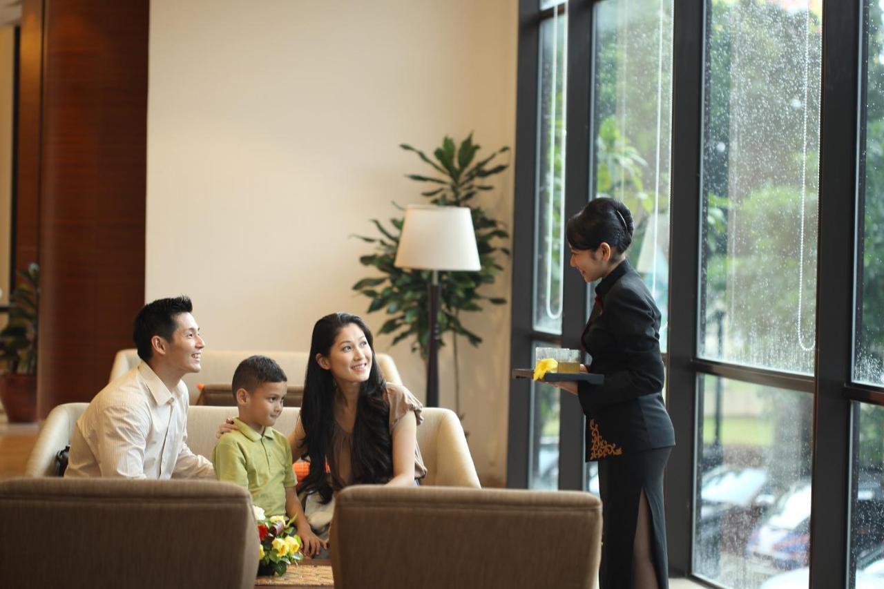 Santika Premiere Bintaro Otel Serpong Dış mekan fotoğraf