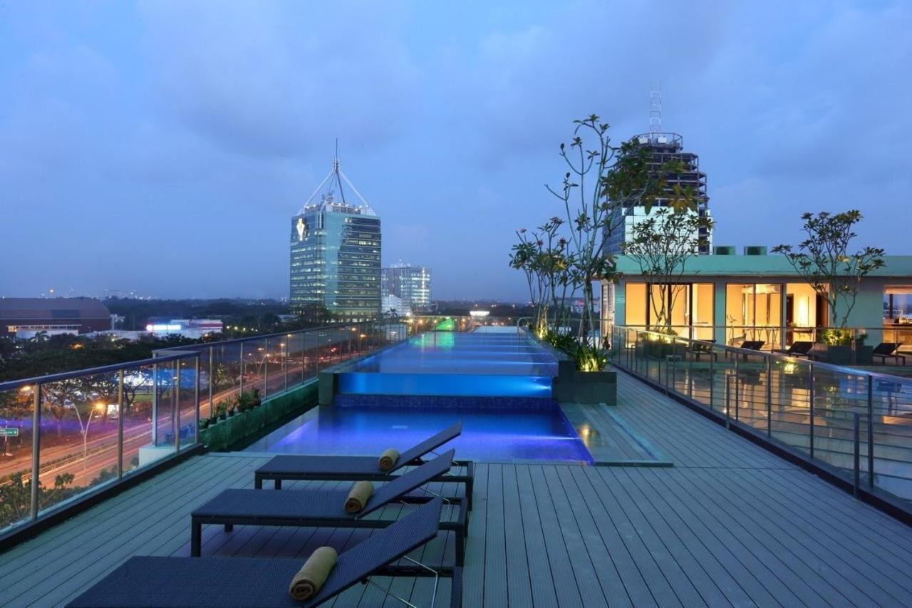Santika Premiere Bintaro Otel Serpong Dış mekan fotoğraf